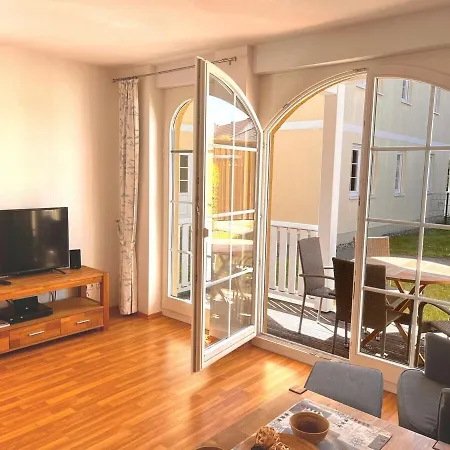 Strandnahe 100qm Mit Veranda & Balkon * Graal-Mueritz