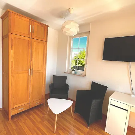 Strandnahe 100qm Mit Veranda & Balkon Graal-Mueritz