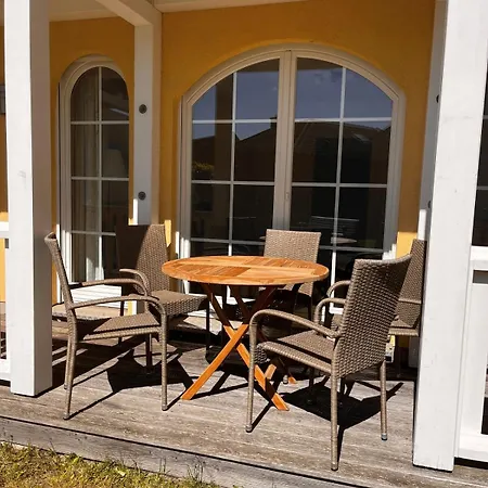 Strandnahe 100qm Mit Veranda & Balkon Apartment *